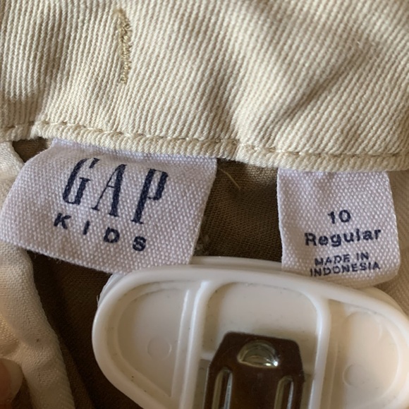Gap Kids khaki pants/slacks uniform pants size 10 EUC - Picture 3 of 3